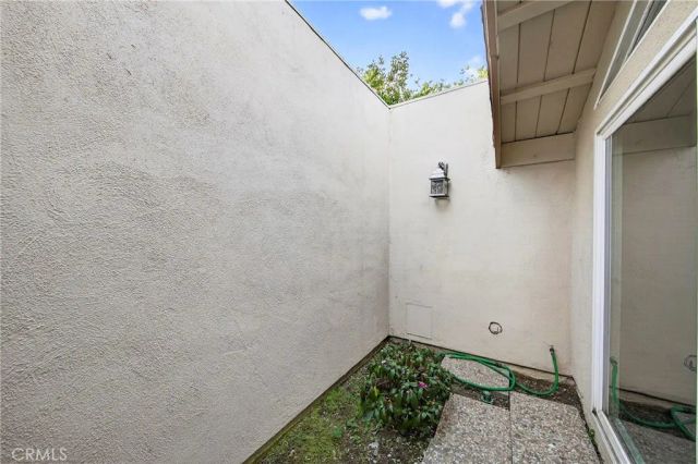 5267 Meadow Wood, Lakewood, CA 90712