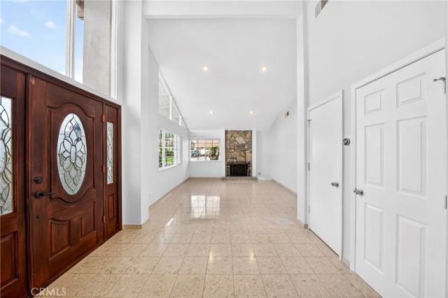 5267 Meadow Wood, Lakewood, CA 90712