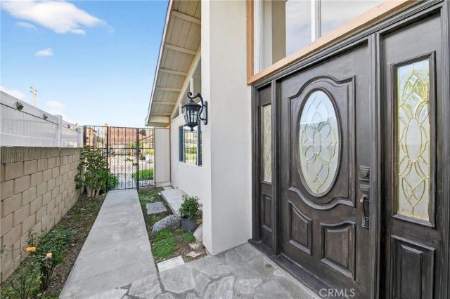 5267 Meadow Wood, Lakewood, CA 90712