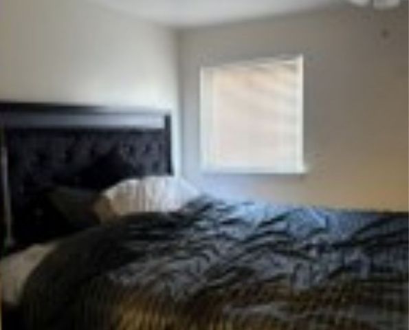 106 Delrose Dr, Liberty Boro, PA 15133