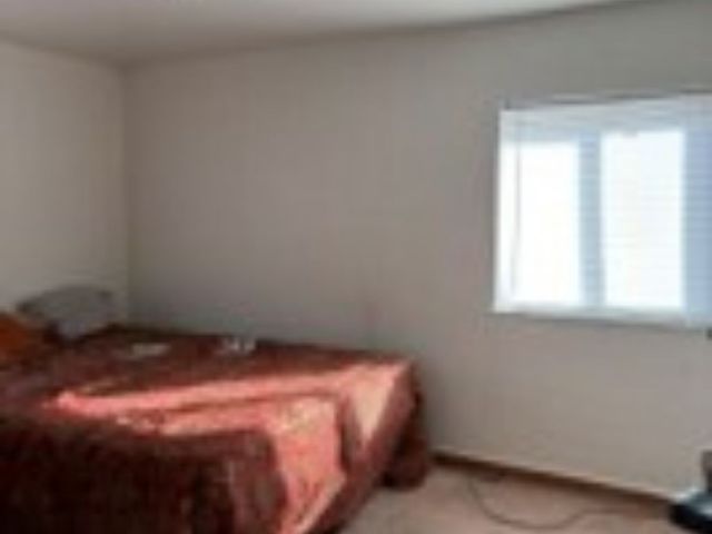 106 Delrose Dr, Liberty Boro, PA 15133