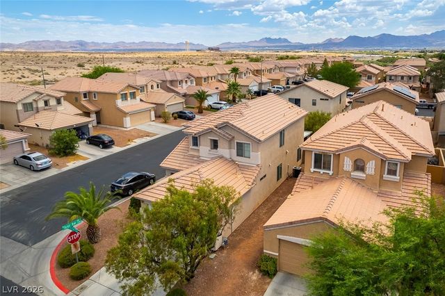 6581 Rose Hill River Drive, Las Vegas, NV 89122