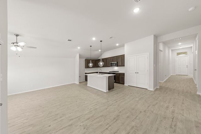 114 Bandit Trail, Terrell, TX 75160