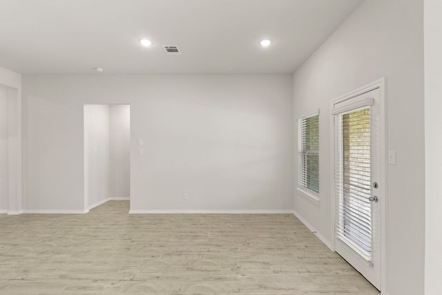 114 Bandit Trail, Terrell, TX 75160