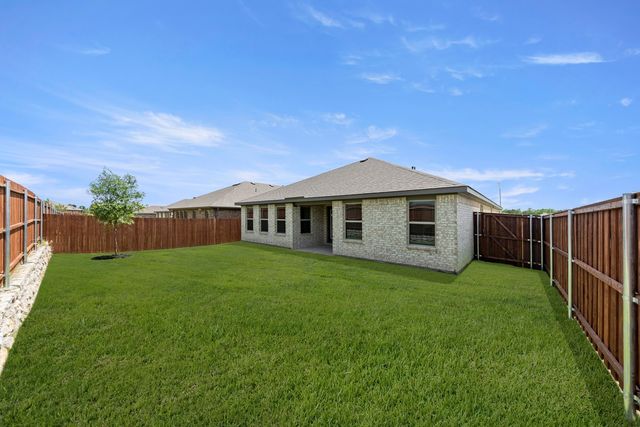 114 Bandit Trail, Terrell, TX 75160