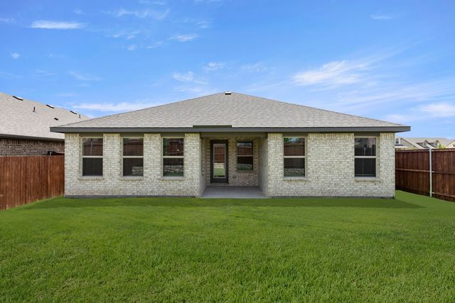 114 Bandit Trail, Terrell, TX 75160