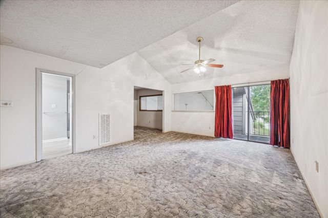 18039 Starboard Drive, Houston, TX 77058