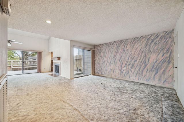 18039 Starboard Drive, Houston, TX 77058