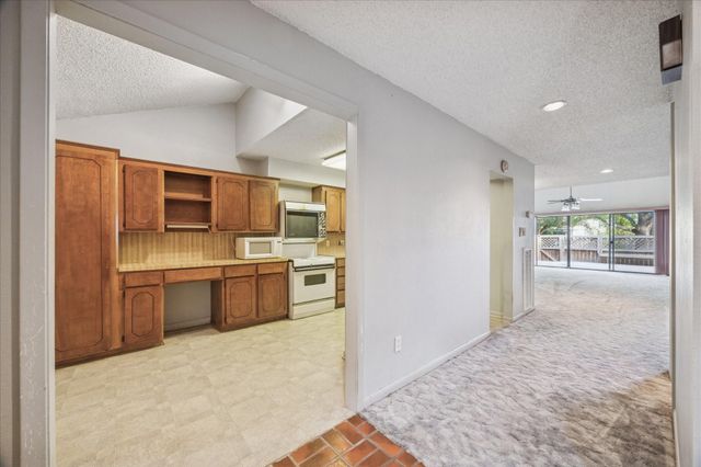 18039 Starboard Drive, Houston, TX 77058