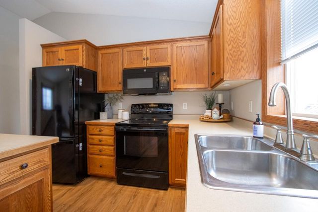 2223 Fairbanks Drive, North Mankato, MN 56003