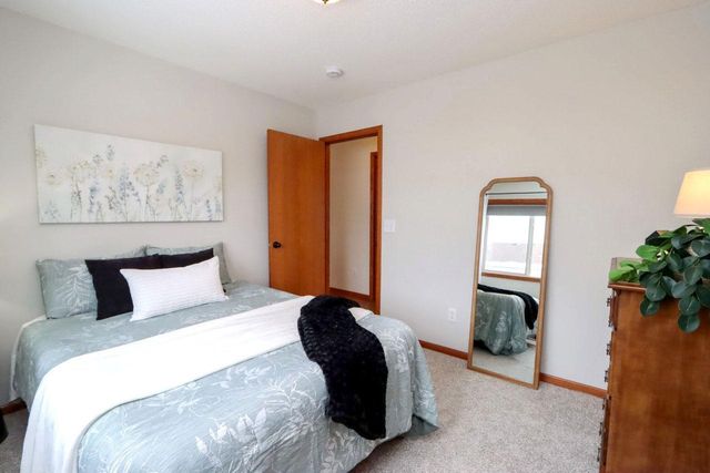 2223 Fairbanks Drive, North Mankato, MN 56003