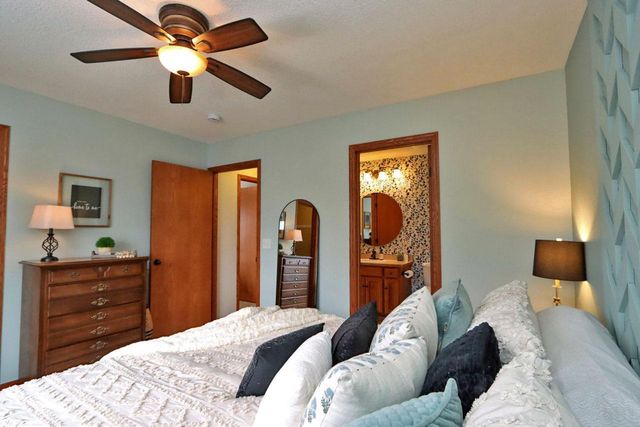 2223 Fairbanks Drive, North Mankato, MN 56003