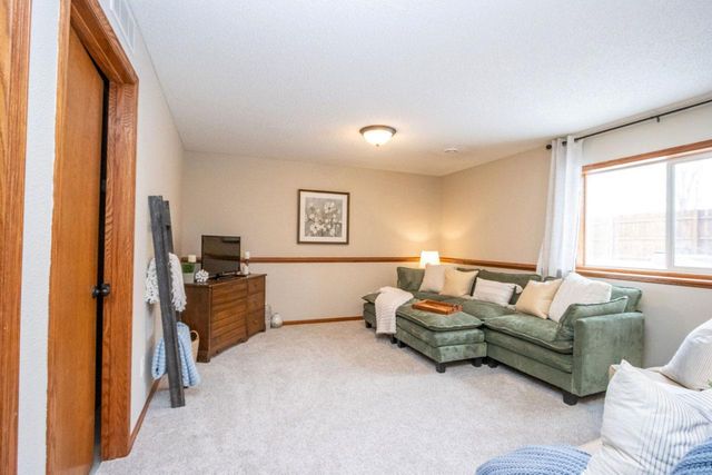 2223 Fairbanks Drive, North Mankato, MN 56003