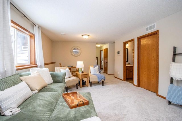 2223 Fairbanks Drive, North Mankato, MN 56003