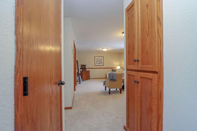 2223 Fairbanks Drive, North Mankato, MN 56003