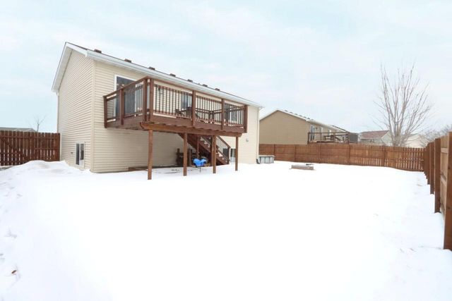 2223 Fairbanks Drive, North Mankato, MN 56003