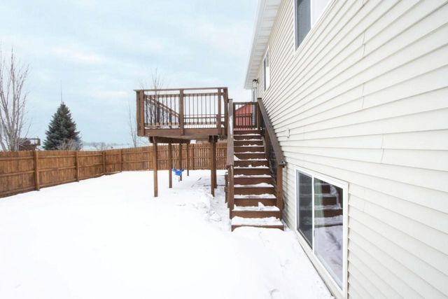 2223 Fairbanks Drive, North Mankato, MN 56003