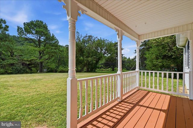 3129 HOWELLSVILLE RD, Front Royal, VA 22630