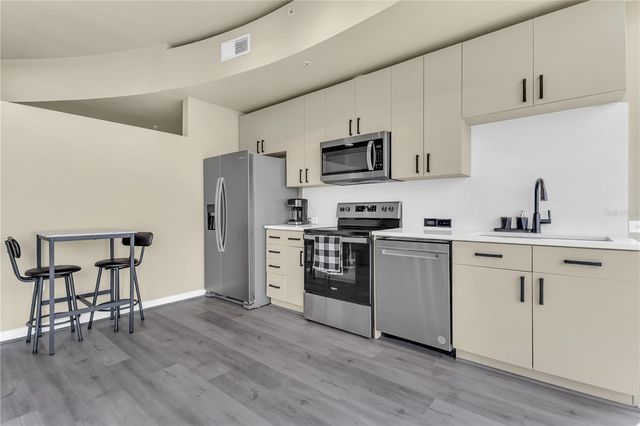 155 S COURT AVENUE 1506, Orlando, FL 32801