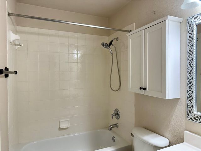 1737 Flowers Drive, Carrollton, TX 75007