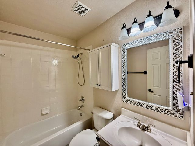 1737 Flowers Drive, Carrollton, TX 75007