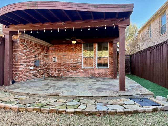 1737 Flowers Drive, Carrollton, TX 75007