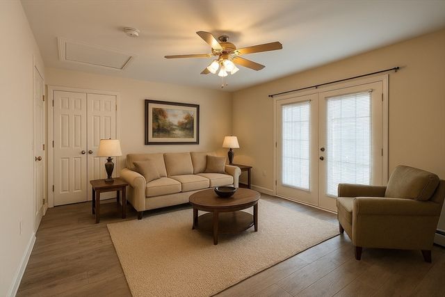 5-7 Concord Ct 10, Ashland, MA 01721