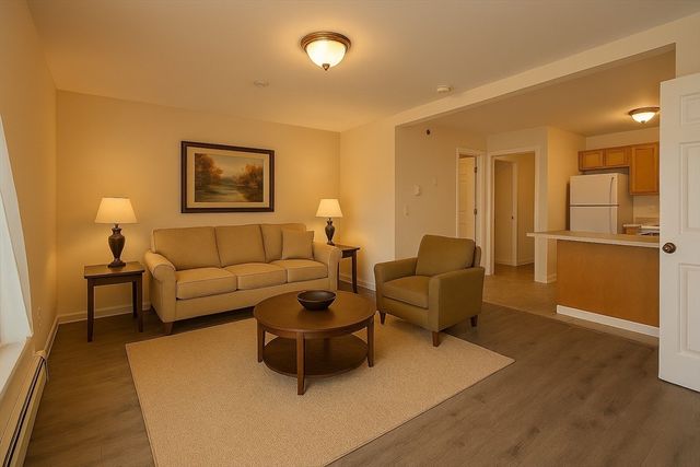 5-7 Concord Ct 10, Ashland, MA 01721