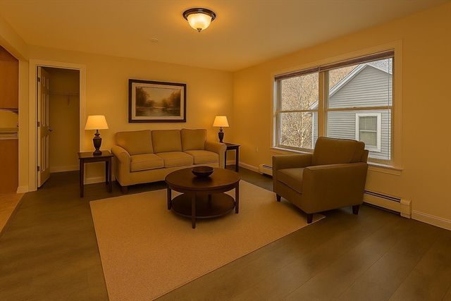 5-7 Concord Ct 10, Ashland, MA 01721