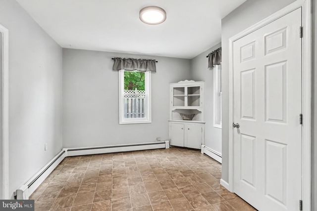 400 W DAUPHIN, Enola, PA 17025