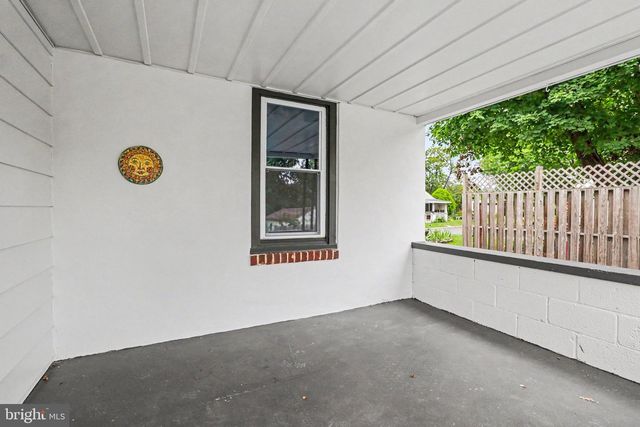 400 W DAUPHIN, Enola, PA 17025