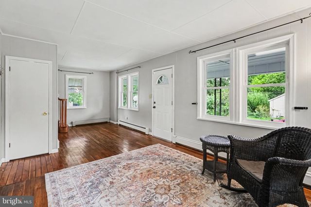 400 W DAUPHIN, Enola, PA 17025