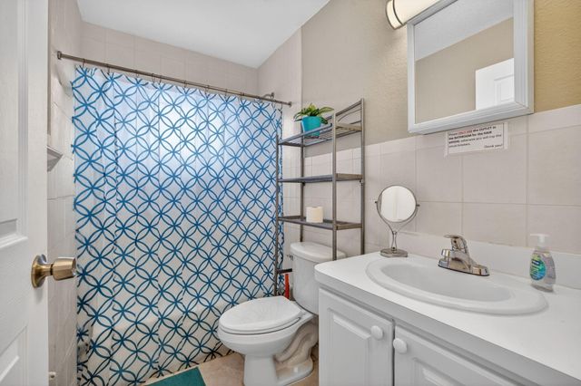 305 SW 16th Street, Fort Lauderdale, FL 33315