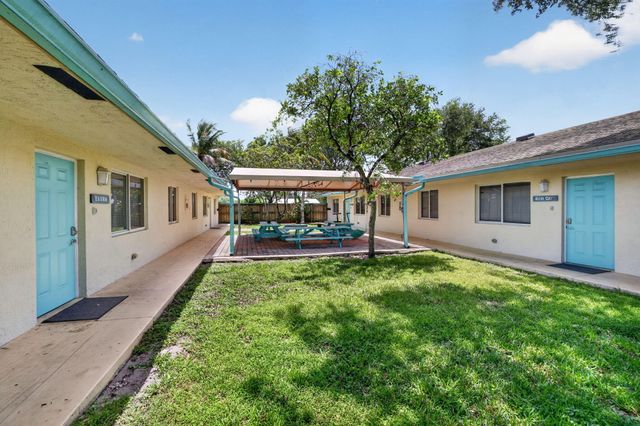 305 SW 16th Street, Fort Lauderdale, FL 33315