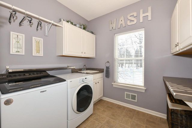 955 Dana LANE, Waukesha, WI 53189