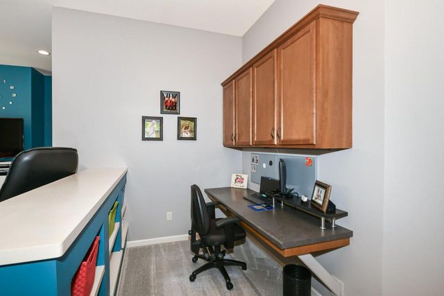 955 Dana LANE, Waukesha, WI 53189