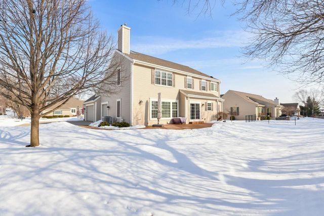 955 Dana LANE, Waukesha, WI 53189