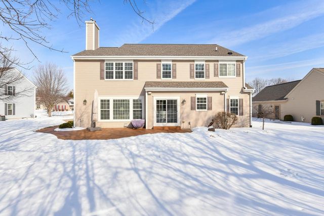 955 Dana LANE, Waukesha, WI 53189