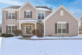 955 Dana LANE, Waukesha, WI 53189