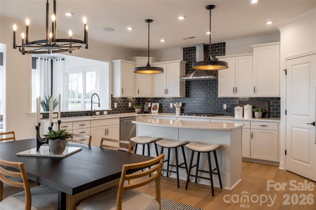 12201 Bradshaw Lane, Charlotte, NC 28278