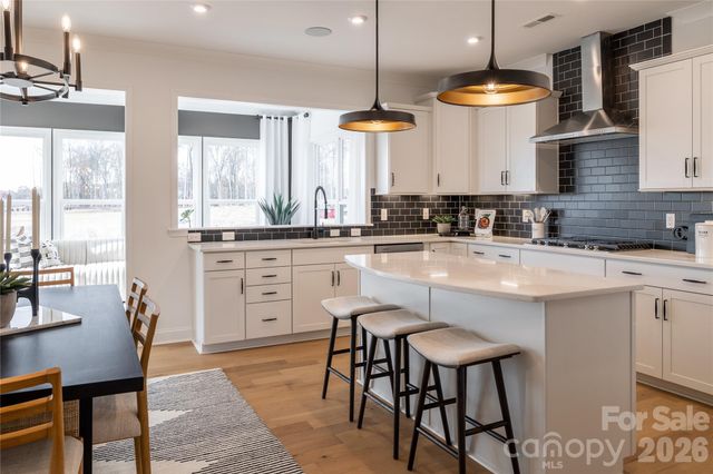 12201 Bradshaw Lane, Charlotte, NC 28278