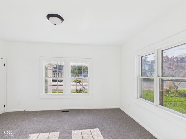 3624 Columbus Avenue, Anderson, IN 46013