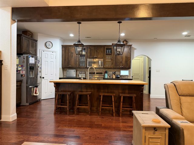 11900 Drummond Lane, Fort Worth, TX 76108