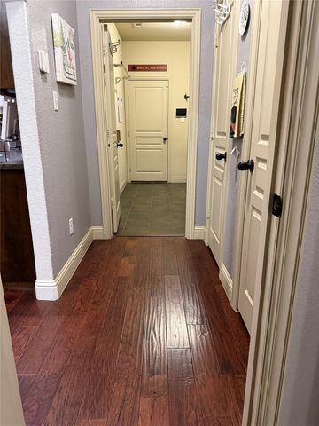 11900 Drummond Lane, Fort Worth, TX 76108