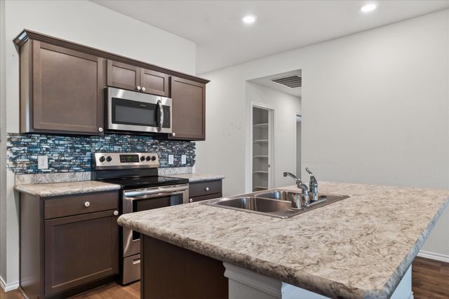 301 Samuel Street, Denton, TX 76207