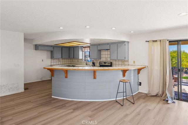 13640 Spring Valley, Victorville, CA 92395