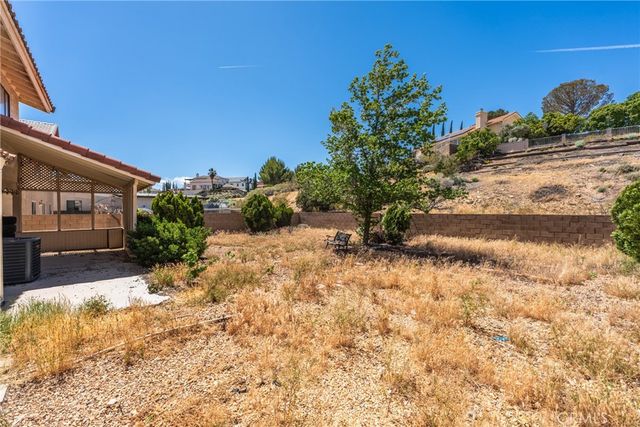 13640 Spring Valley, Victorville, CA 92395