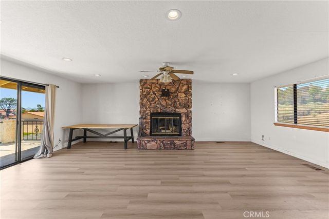 13640 Spring Valley, Victorville, CA 92395