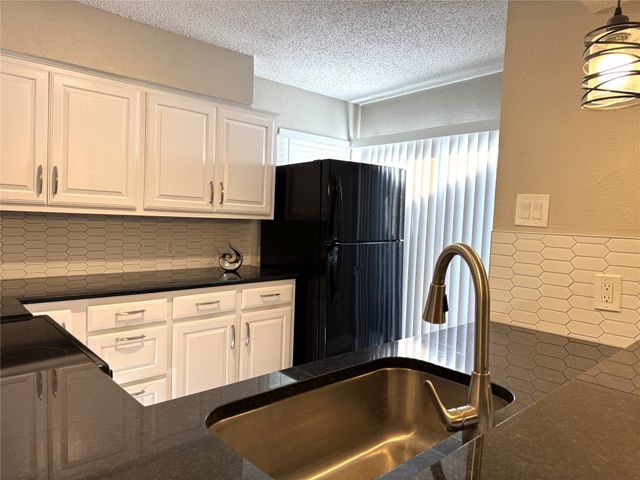 871 Dublin Drive D, Richardson, TX 75080