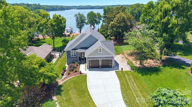 4293 Harbor Lane, Sherrills Ford, NC 28673